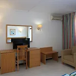 Monica Isabel Club Ξενοδοχείο 3*