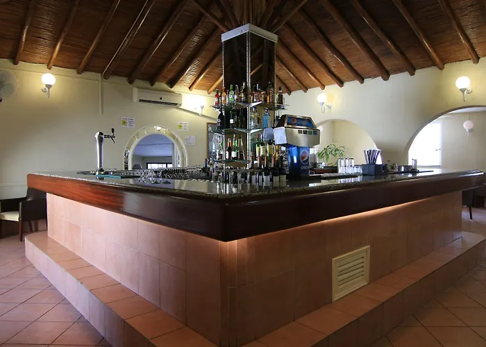 Monica Isabel Club 3*