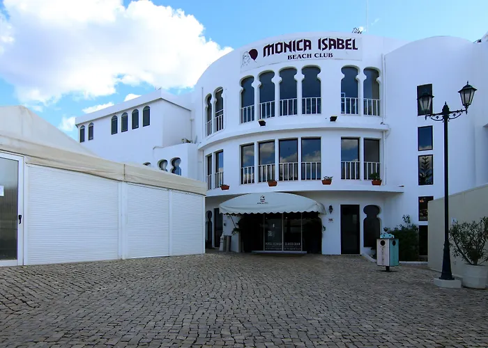 Monica Isabel Club Hotel 3*
