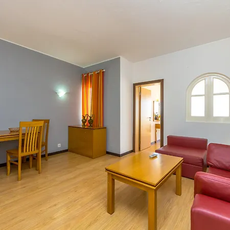 Monica Isabel Club Отель Албуфейра
