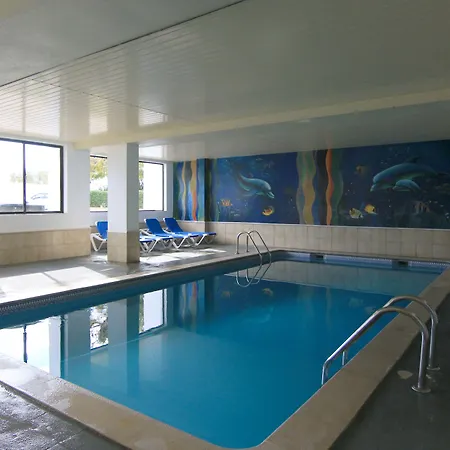 Monica Isabel Club Hotel