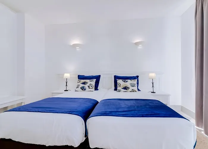 Monica Isabel Club Hotel