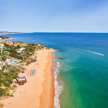 Hotel Monica Isabel Club