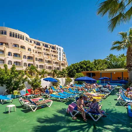 Monica Isabel Club Hotel