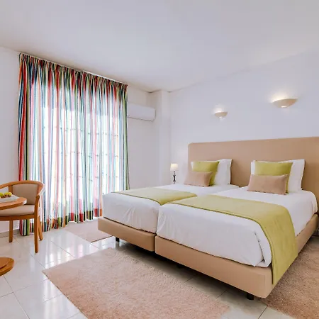 Hotel Monica Isabel Club 3*