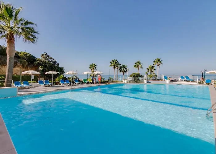 Monica Isabel Club Ξενοδοχείο 3*