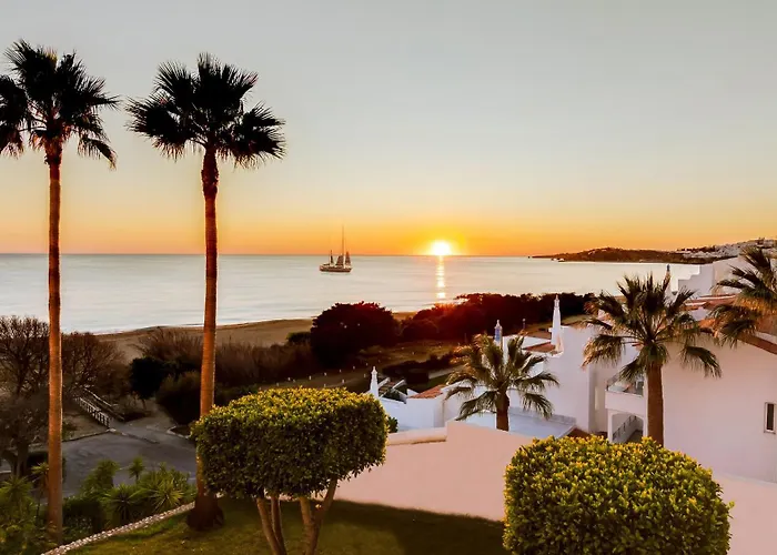 Monica Isabel Club 3* Αλμπουφέιρα
